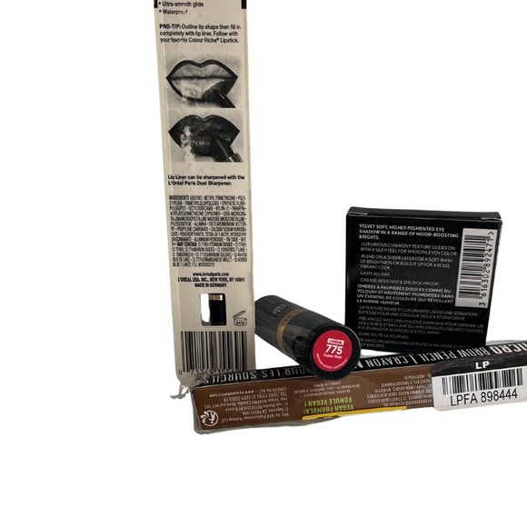 COVERGIRL 4pcs Bundle with Inspirational Gift Bag - Picture 3 of 3